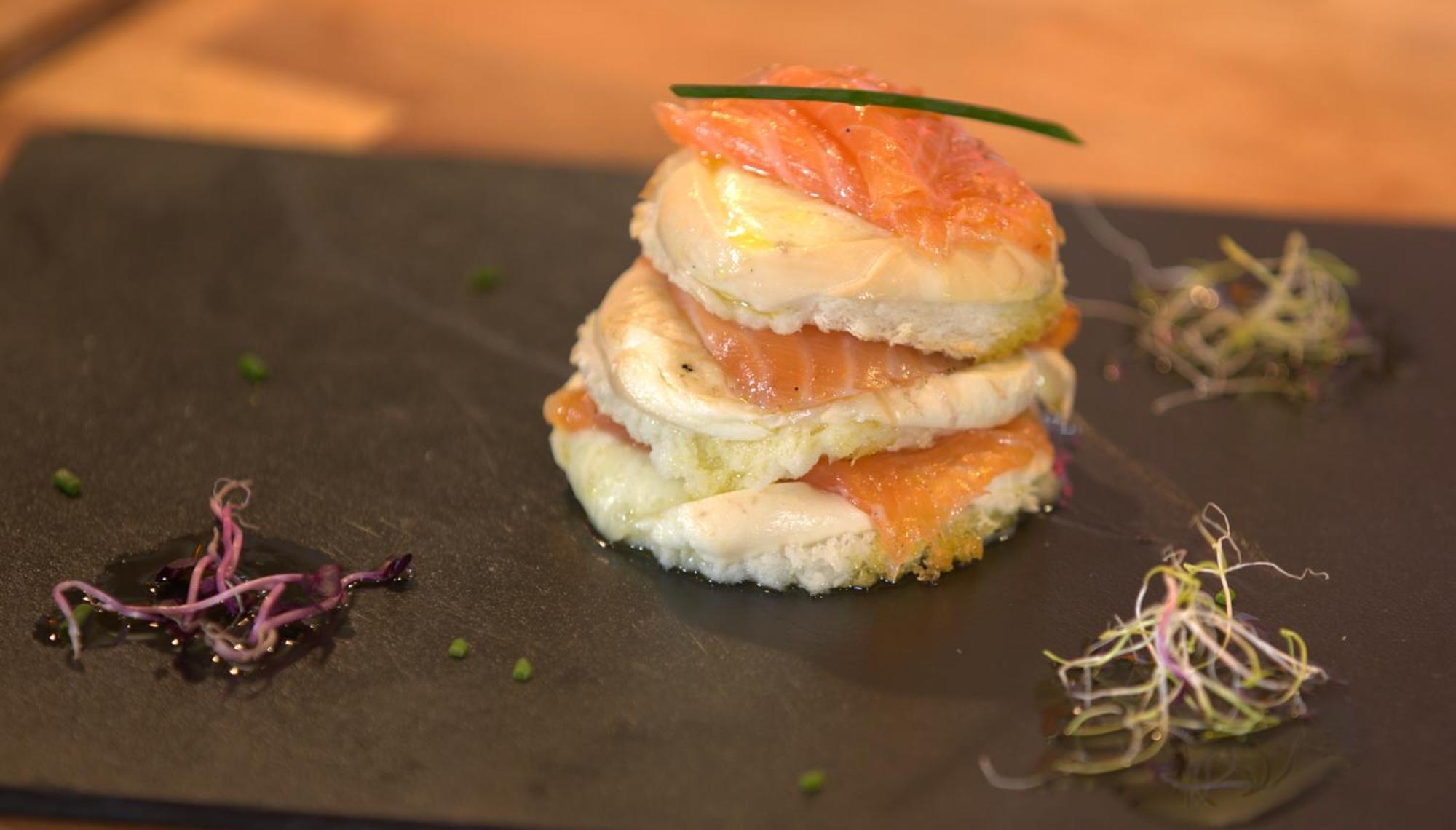 Miramare The Palace Resort Sanremo Esterno foto A salmon and potato cake