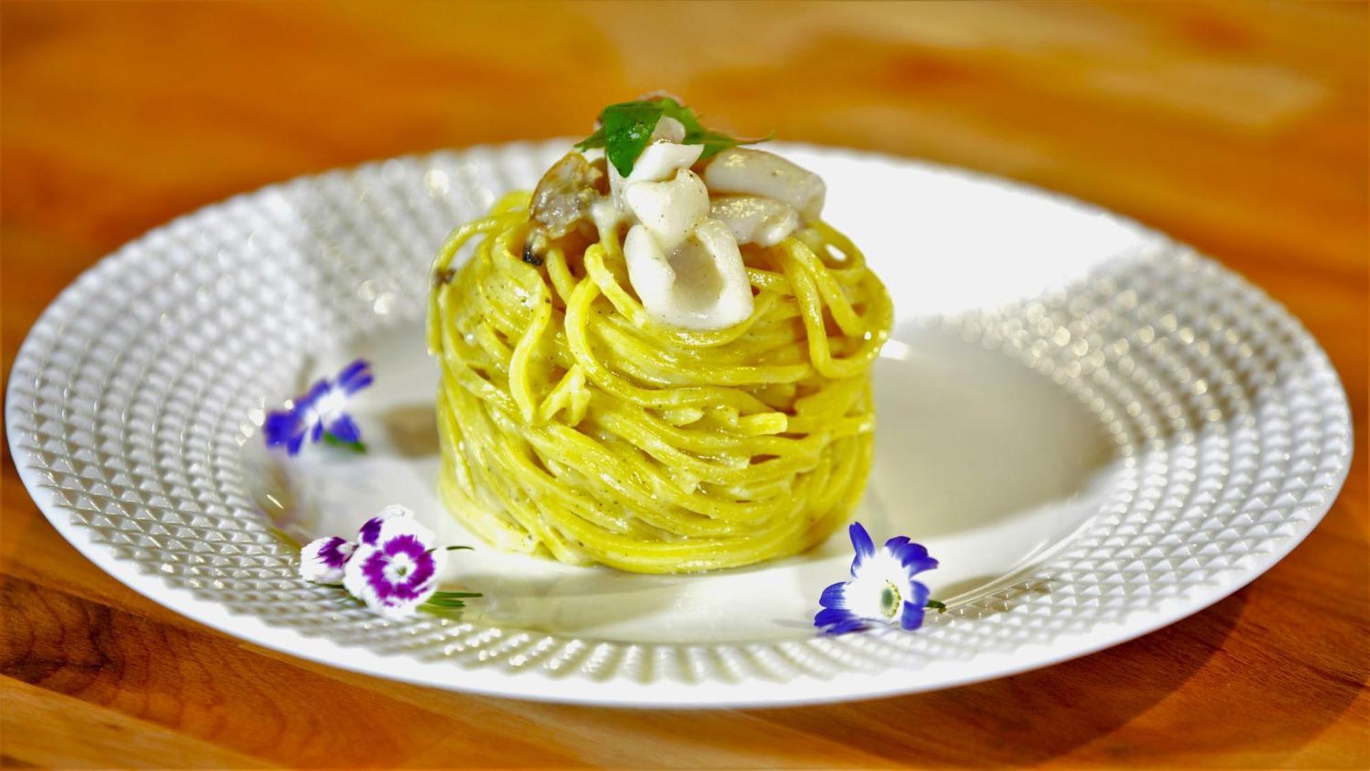 Miramare The Palace Resort Sanremo Esterno foto Spaghetti with crab