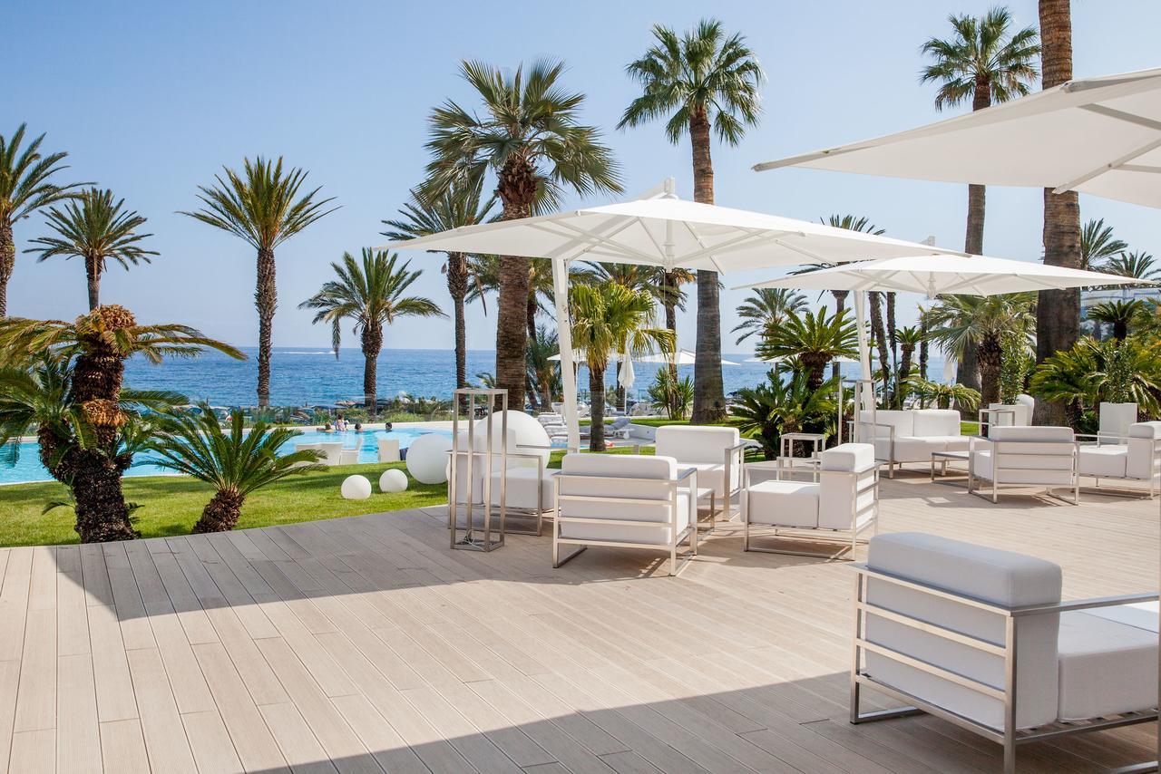 Miramare The Palace Resort Sanremo Esterno foto The hotel's pool area